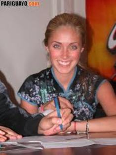 images (24) - poze Anahi