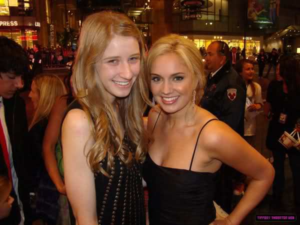 1eua2f - poze-tiffany-thornton