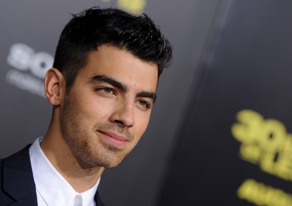 Joe+Jonas+30+Minutes+Less+World+Premiere+ckgb_U4isCPl