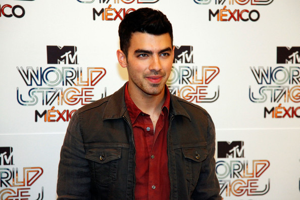 Joe+Jonas+2011+MTV+World+Stage+Mexico+Press+wDD76HEHk4Bl - 2011 MTV World Stage Mexico - Press Conference