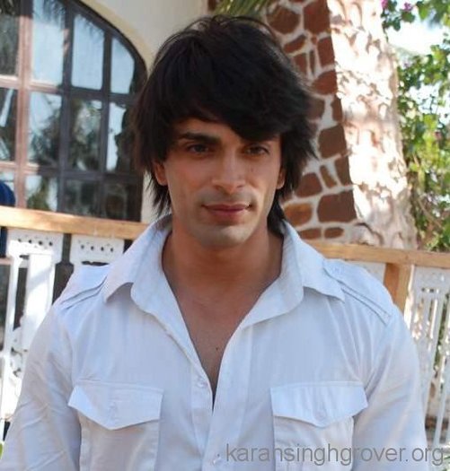 img%2023 - karan singh grover