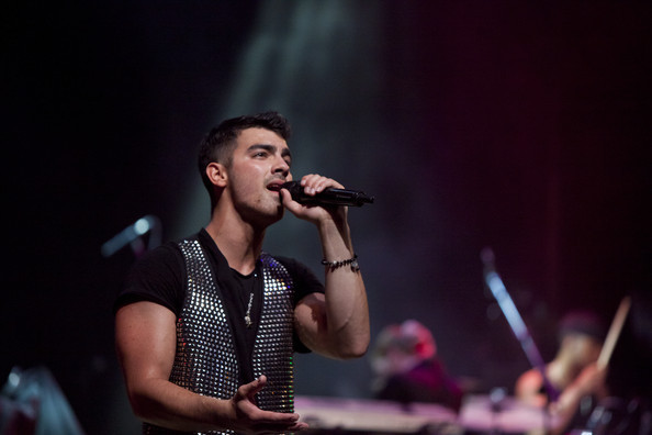 Joe+Jonas+MTV+Concert+Benefit+Lifebeat+lz6nlXo1zmCl