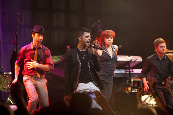 Joe+Jonas+MTV+Concert+Benefit+Lifebeat+sVP79CP--r9l