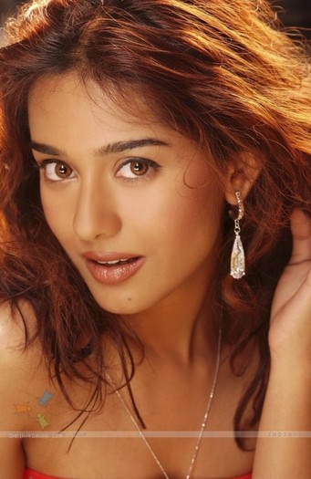 114792-amrita-rao