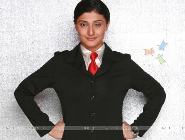 37614-a-still-image-of-ragini-khanna