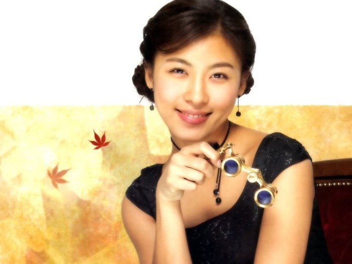 Ha_Ji_Won_050049