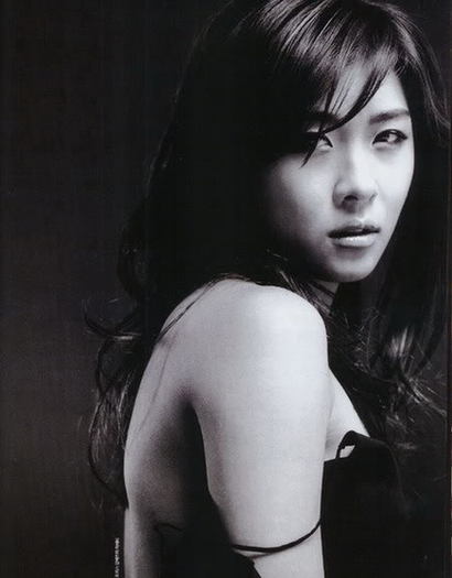 ha-ji-won-000a - Ha Ji Won - cateva poze dragute