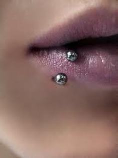 piercing - emo piercing