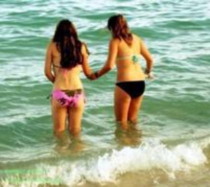 16232296_OQYKBVSPS - poze miley rare