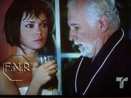 dsc003221ax9hq - Natasha  Klauss