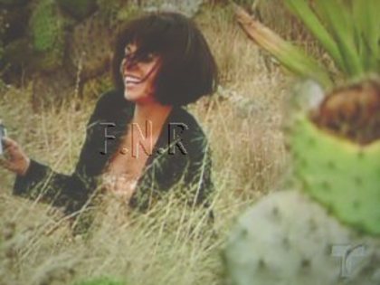 dsc003868nx3as - Natasha  Klauss