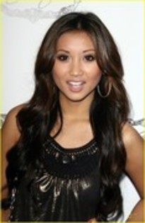 19806937_DTMEBWTQY - brenda song