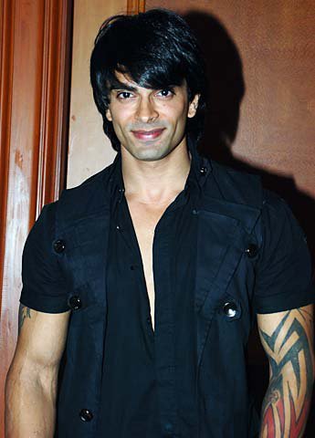 38796_103847106340538_100001457461970_30367_1381734_n