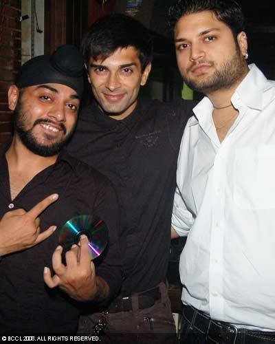 162937_132848736773708_100001457461970_189419_6117212_n