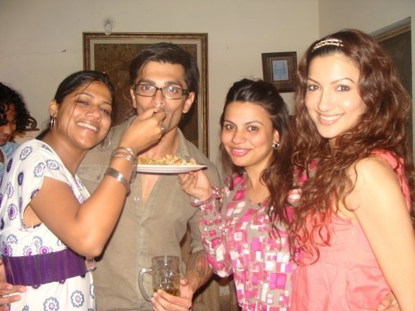 n747465206_6985241_7075261