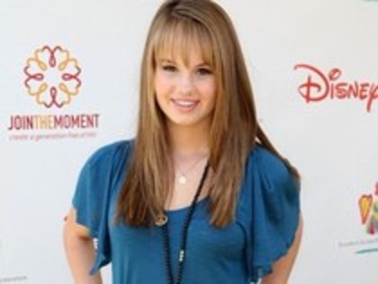 27791058_IPXIATNHY - debby ryan