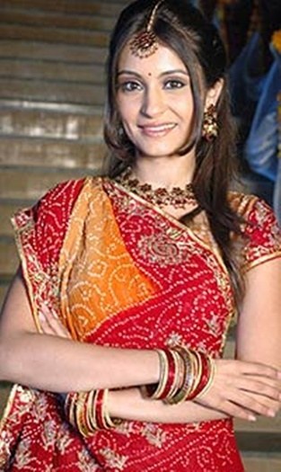 mcwkliqspablxffglwv - ANEESHA KAPOOR