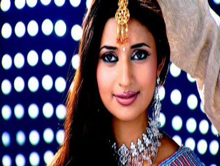 162746_136290603094025_100001392595271_220629_8234434_n - xxDivyanka Tripathi-Divyaxx