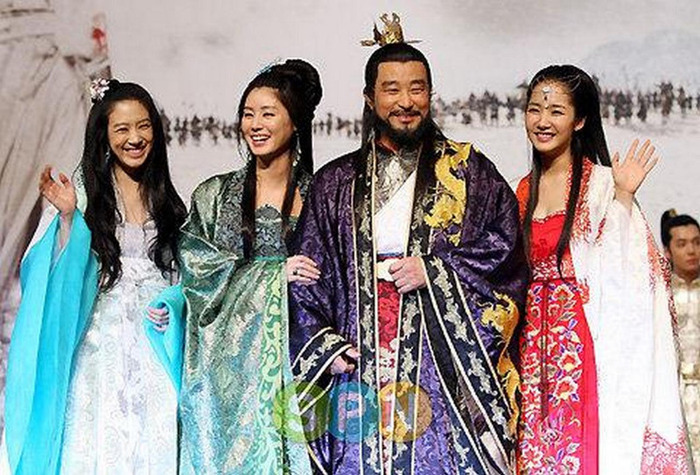 Park Min Young.jpg d.jpga.jpgw