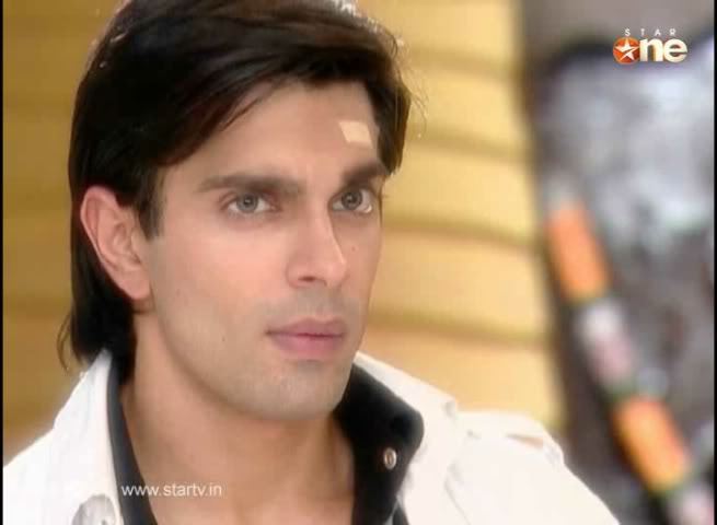 38538931_DIHFSSIZO - xxKaran Singh Grover-Armaanxx