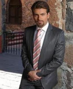 images (22) - Pablo Azar
