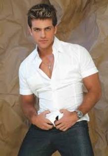 images (30) - Pablo Azar