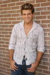 images (32) - Pablo Azar
