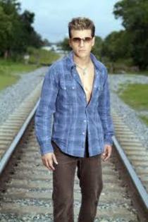 images (51) - Pablo Azar