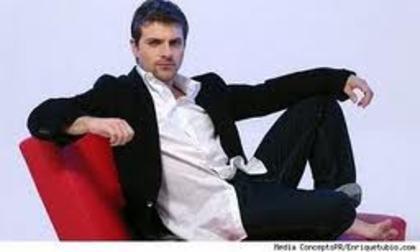 images (60) - Pablo Azar