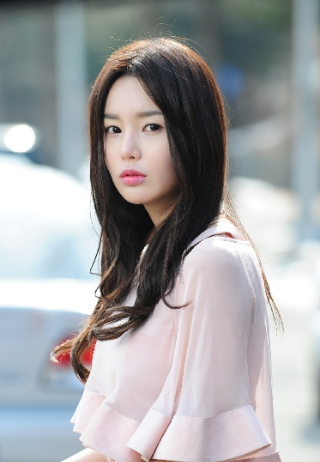 45413278_CAUYSTCQQ - Shin Ji Hyun