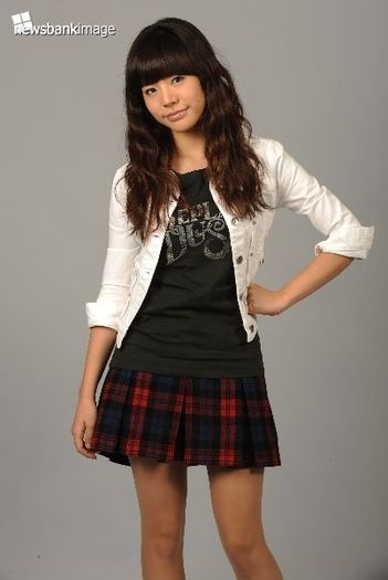 Sunny Lee Soon Kyu, member of the Korean girl group Girls Generation (145) - Sunny