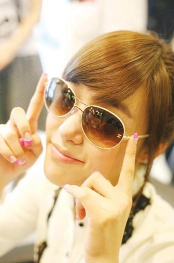 Tiffany Hwang Mi Young, member of Girls Generation (203) - Tiffany