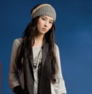 actrite cu palarii (12)