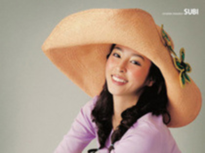 actrite cu palarii (22) - actrite cu palarii