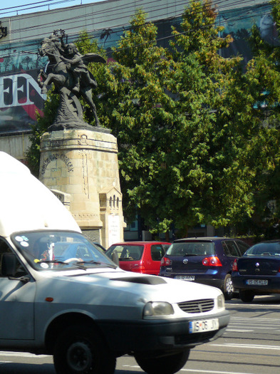P1300843 - Iasi 26 august 2011