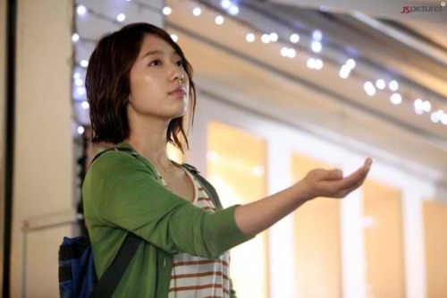 Lee-Kyu-Won-youve-fallen-for-me-heartstrings-23767750-500-333