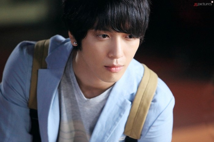 Lee-Shin-youve-fallen-for-me-heartstrings-24206066-1200-800