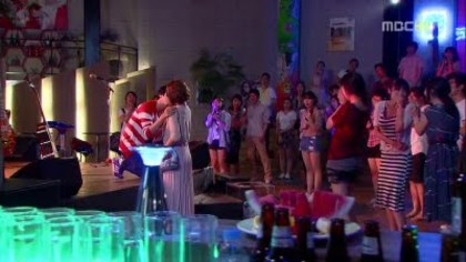 Lee-Kyu-Won-Lee-Shin-kiss-youve-fallen-for-me-heartstrings-24308870-400-225
