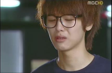 Joon-Hee-s-Confession-youve-fallen-for-me-heartstrings-24461488-429-278 - Yeo Joon Hee