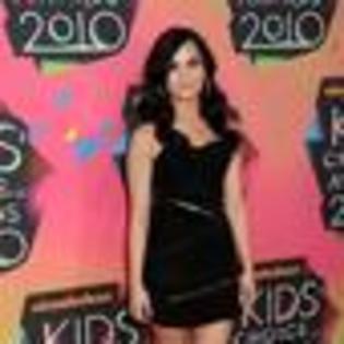 demi-lovato-726738l-thumbnail_gallery - demi lovato
