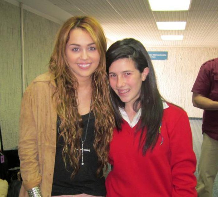 46217753_TSWHZBUSE - miley