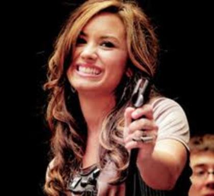 imagesCAEA99PQ - demi lovato poze rare