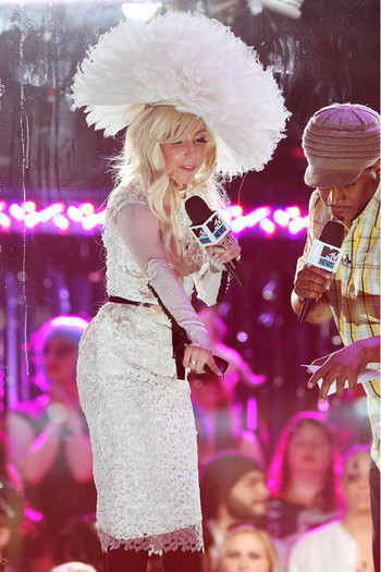 Lady+Gaga+Lady+Gaga+MTV+Studios+NYC+9aoA2PQ3Lj4l
