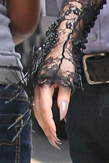 Lady+Gaga+Lady+Gaga+Out+Midtown+Manhattan+HYQAjQLJQ82l - Lady Gaga