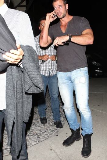 william-levy-y-eugenio-derbez-1_409x611