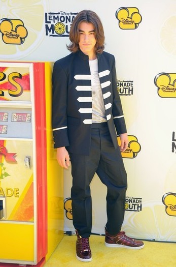 Lemonade_Mouth_1304853217_4_2011