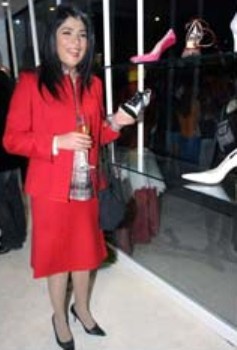 4ny2 - Victoria Ruffo