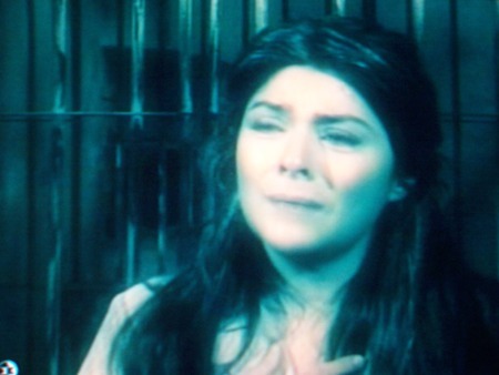 lmg6ei1 - Victoria Ruffo