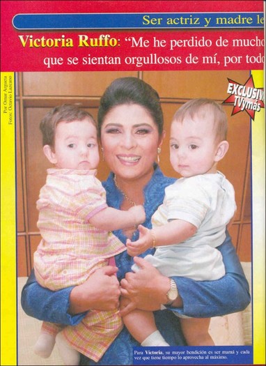 bebes11ob9wy - Victoria Ruffo