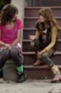 45061343_GSVESAICO - shake it up